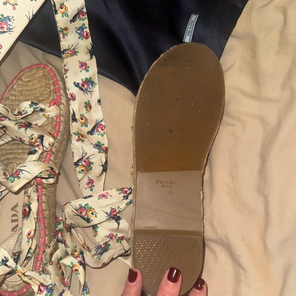 Gorgeous Prada Espadrille Lace Up Sandals in Ivory 🩰 - Picture 3 of 7